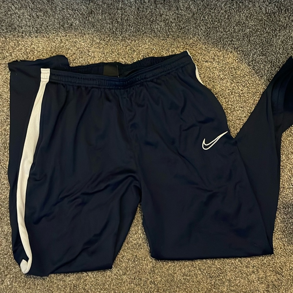 Nike joggers